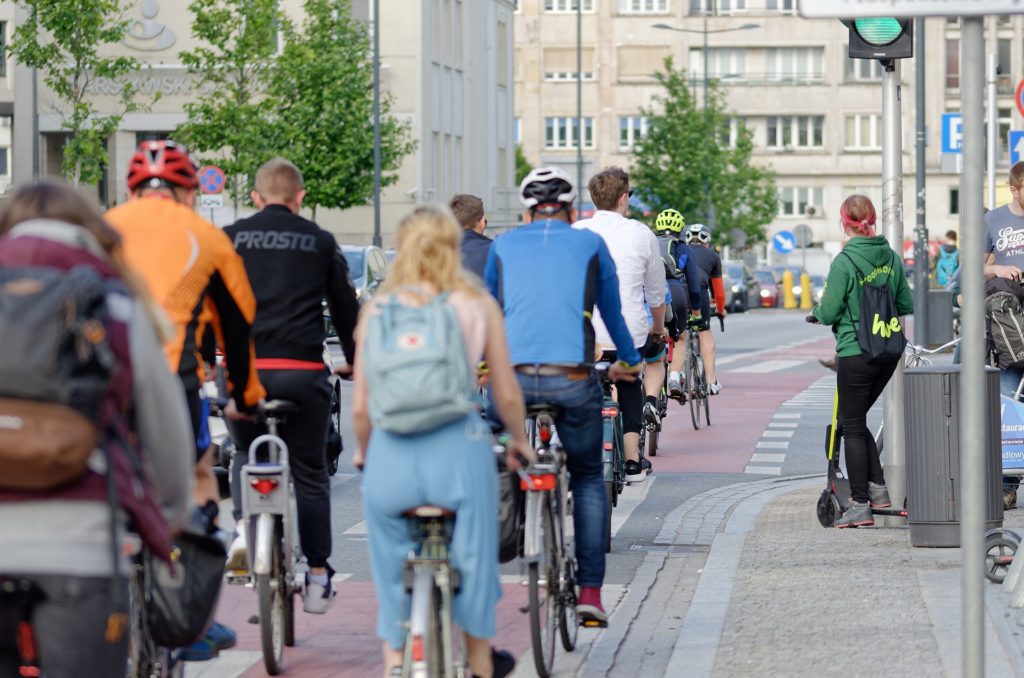 Consejos para montar en por la ciudad - Younextbike. Salud y Rendimiento el Ciclista